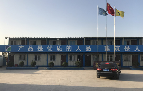 ���̰���